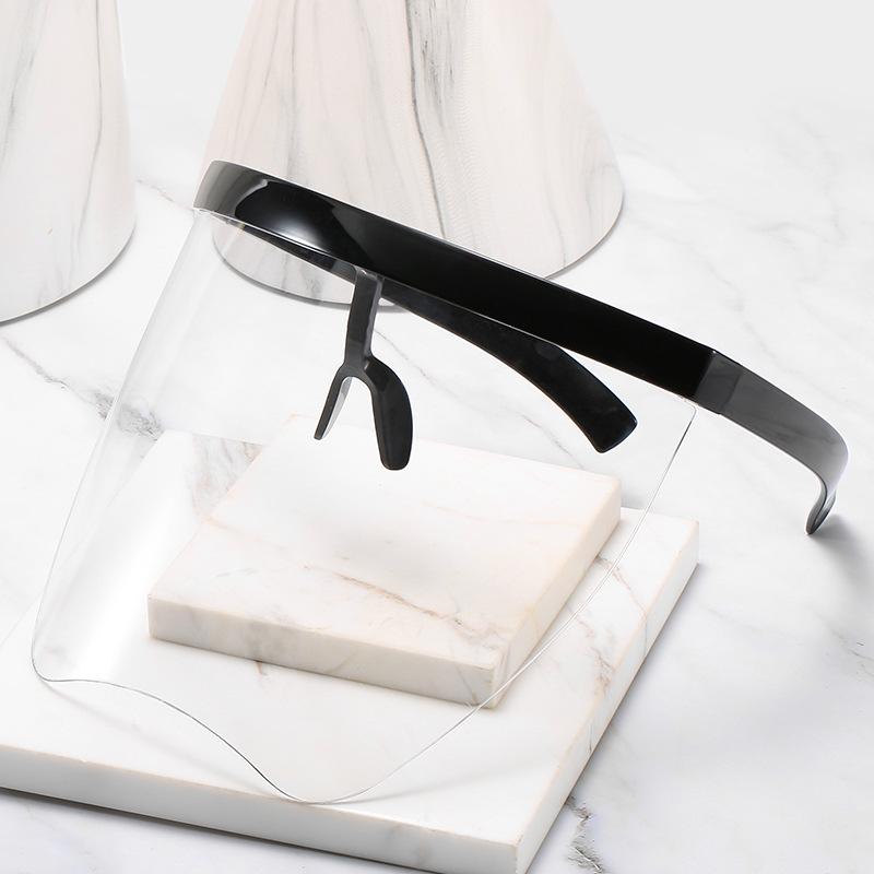 2021 New Transparent Sunglasses Women Men Brand Design Goggle Sun Glasses Big Frame Shield Visor Men Windproof Glasses UV400 NX
2021 New Transparent Sunglasses Women Men Brand Design Goggle Sun Glasses Big Frame Shield Visor Men Windproof Glasses UV400 NX