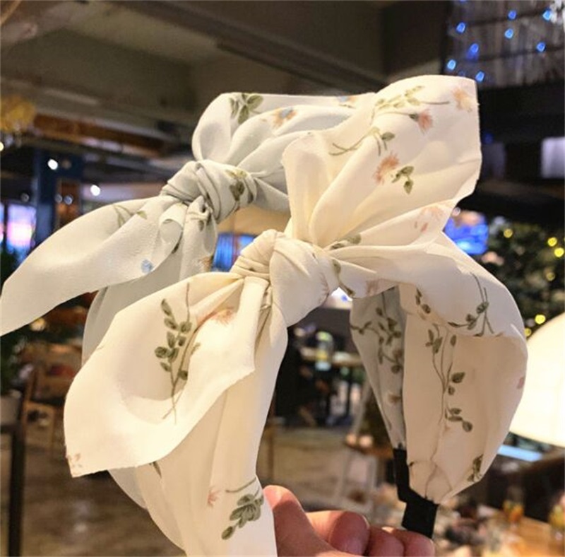 Women Wide Edge Hair Band Simple Knot Bow Lady Fashion Headband 2020 Simplicity Hot Sale 4 3ly J2B, Silver
Women Wide Edge Hair Band Simple Knot Bow Lady Fashion Headband 2020 Simplicity Hot Sale 4 3ly J2B, Silver