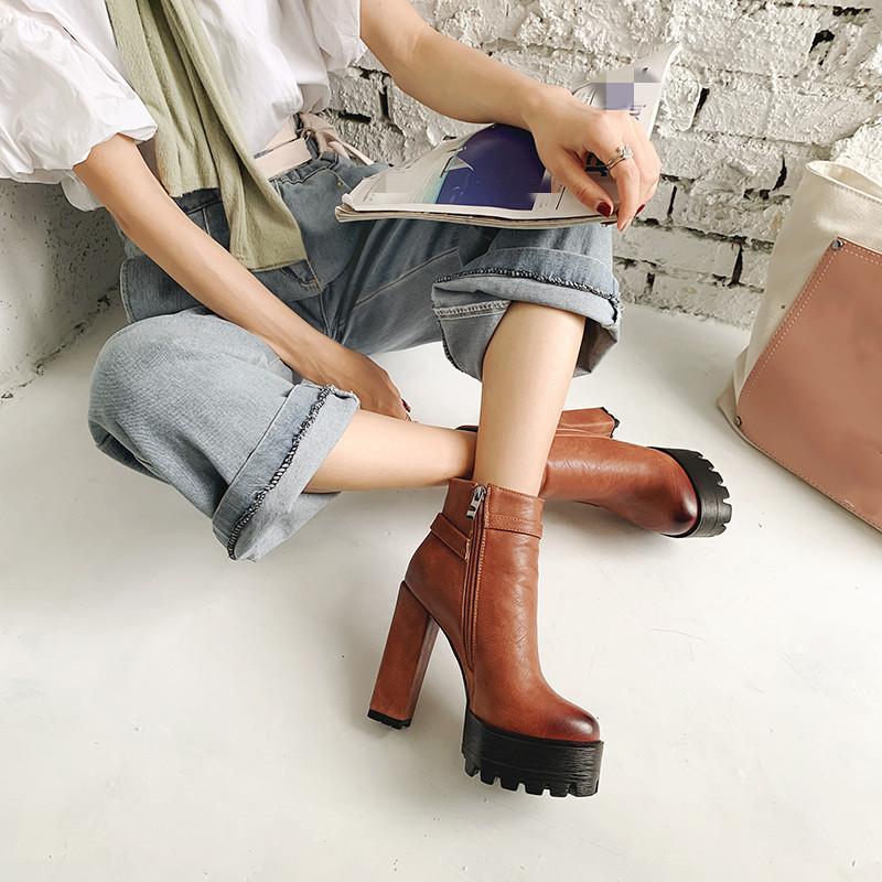 YMECHIC Super High Heels Gothic Punk Date Party Womens Shoes Black Gray Brown Buckle Strap Platform Ankle Ladies Boots Winter
YMECHIC Super High Heels Gothic Punk Date Party Womens Shoes Black Gray Brown Buckle Strap Platform Ankle Ladies Boots Winter