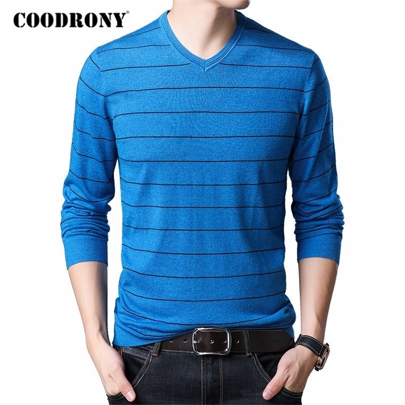 COODRONY Brand Sweater Men Spring Autumn V-Neck Pull Homme Cotton Wool Pullover Men Striped Knitwear Shirts Mens Sweaters C1047 201201, Blue
COODRONY Brand Sweater Men Spring Autumn V-Neck Pull Homme Cotton Wool Pullover Men Striped Knitwear Shirts Mens Sweaters C1047 201201, Blue