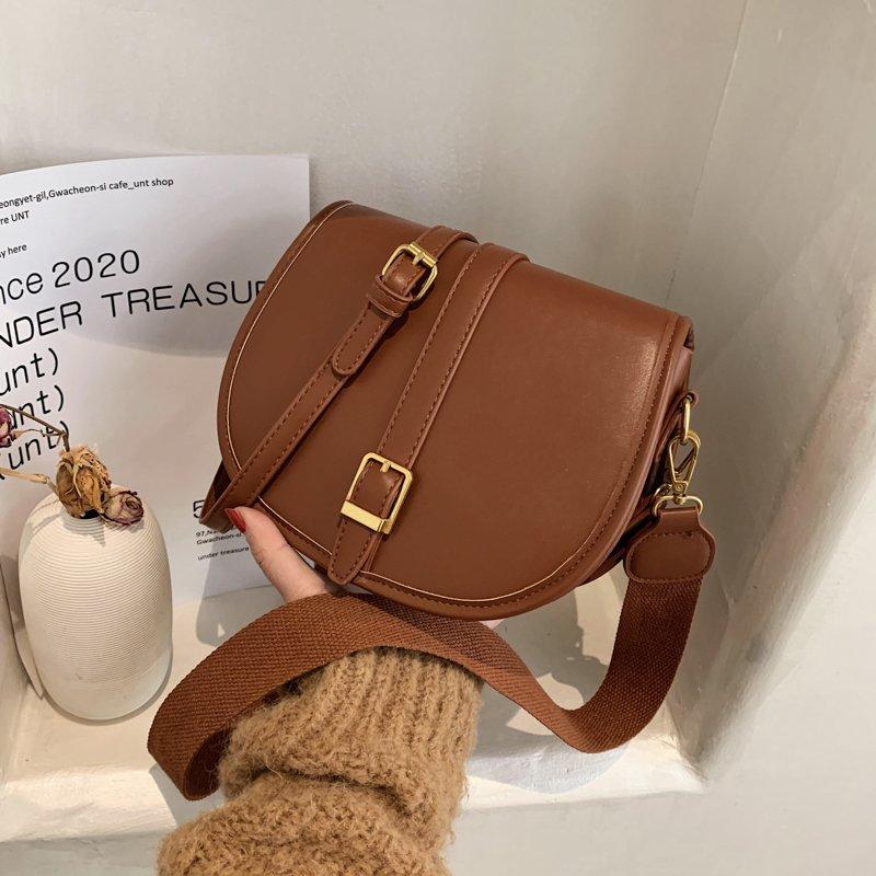 Small Saddle Bags Brand Handbags for Women 2021 Women's PU Leather Shoulder Crossbody Bags Female Small Messenger Bag 6858, Black
Small Saddle Bags Brand Handbags for Women 2021 Women's PU Leather Shoulder Crossbody Bags Female Small Messenger Bag 6858, Black