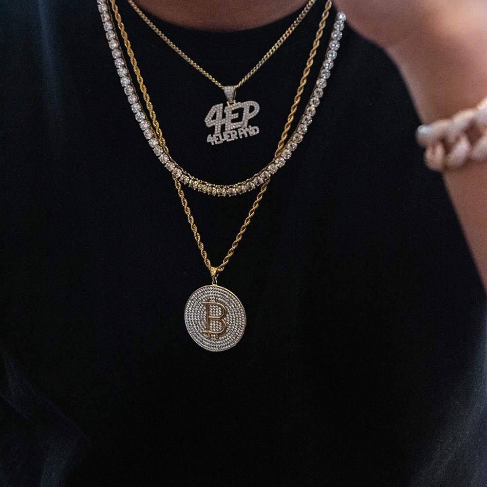 Hip Hop Full Zircon Round Card Letter Pendant Necklace Gold Plated Large Bling Mens Necklace Rap Jewelry