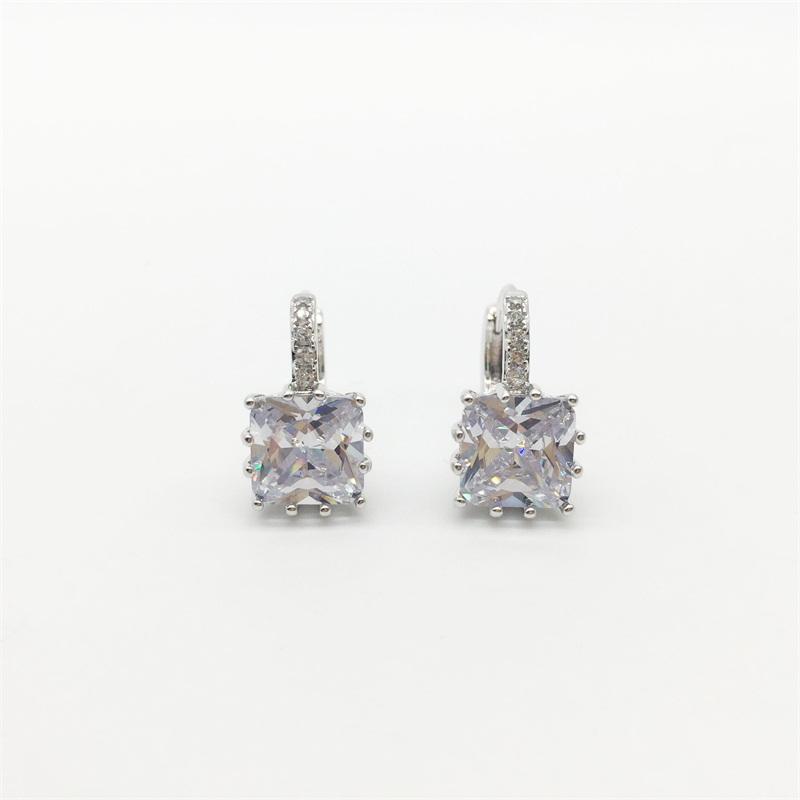 High Quality Silver-color CZ Zircon square Earring For Women Fashion Wedding Earrings white Colors Jewelry
High Quality Silver-color CZ Zircon square Earring For Women Fashion Wedding Earrings white Colors Jewelry