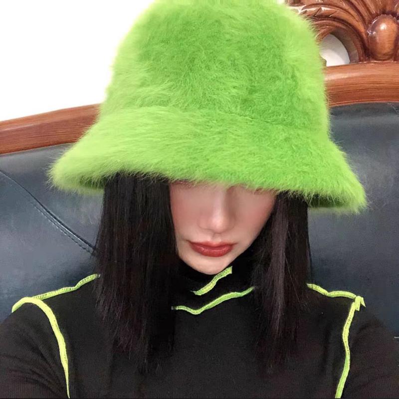 2020 Hat winter women's fashion Solid color fur hat bucket cap fisherman's retro knitted wool Panama Beanie Hats, A-beige
2020 Hat winter women's fashion Solid color fur hat bucket cap fisherman's retro knitted wool Panama Beanie Hats, A-beige