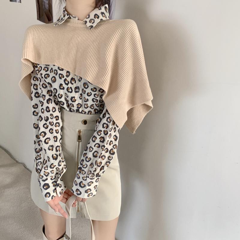 New Leopard Print Shirt Women Blouses Long Sleeve Turndown Neck Button Shirts Elegant Office Lady Blouse Tops With Knitted Shawl, Black
New Leopard Print Shirt Women Blouses Long Sleeve Turndown Neck Button Shirts Elegant Office Lady Blouse Tops With Knitted Shawl, Black