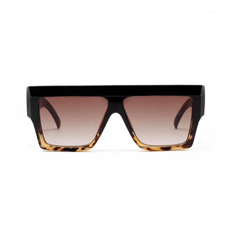 Oversized Shield Visor Sunglasses Women Large Size Sunglasses Men Transparent Frame Vintage Big Windproof Retro Glasses FML1
Oversized Shield Visor Sunglasses Women Large Size Sunglasses Men Transparent Frame Vintage Big Windproof Retro Glasses FML1