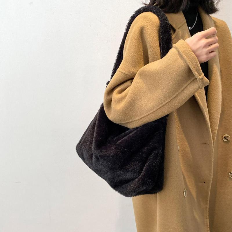 Soft Fashion Simple Underarm Shoulder Bags for Women 2021 New Plush Top-handle Crossbody Bag Tote Small Travel Handbags Purses, Black
Soft Fashion Simple Underarm Shoulder Bags for Women 2021 New Plush Top-handle Crossbody Bag Tote Small Travel Handbags Purses, Black