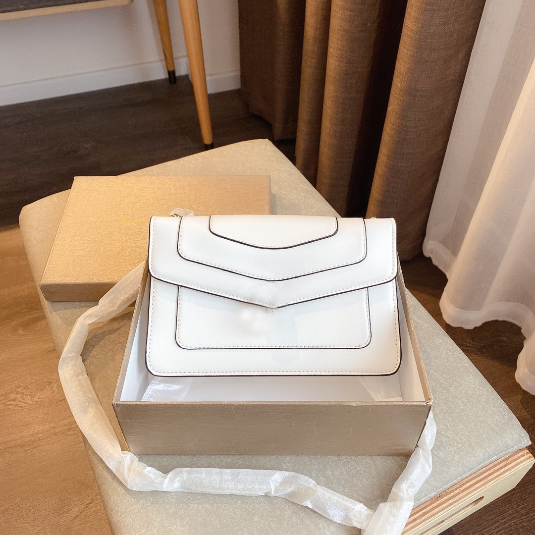 2021 New Fashion Luxury Designers Bags Genuine Leather Handbag Crossbody bag High Quality With Box Free Shipping
2021 New Fashion Luxury Designers Bags Genuine Leather Handbag Crossbody bag High Quality With Box Free Shipping