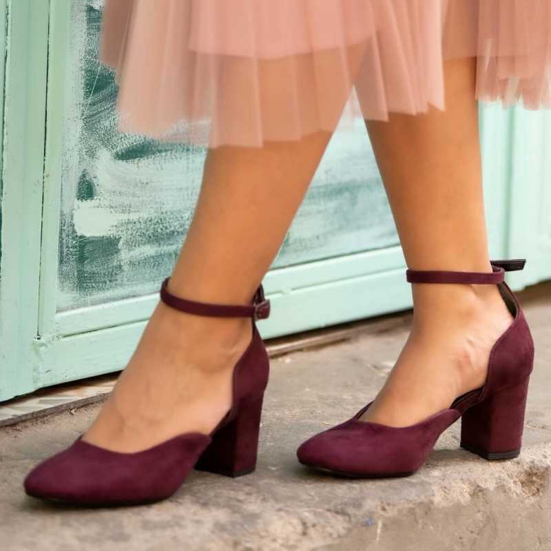 Shania Burgundy Short Heels Shoes Stiletto Women Shoes Zapato de Mujer Tacon Woman Square Heels Pointy Shallow Pumps
Shania Burgundy Short Heels Shoes Stiletto Women Shoes Zapato de Mujer Tacon Woman Square Heels Pointy Shallow Pumps