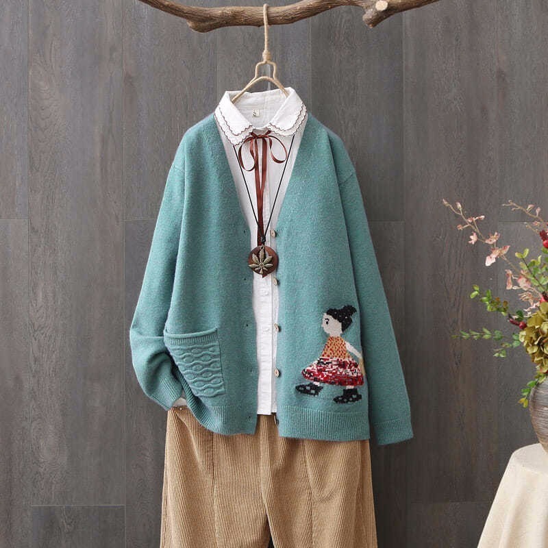 Knitted cardigan women's spring and autumn sweater coat loose women's lazy knit top women's long-sleeved short v-neck outer wear T20082