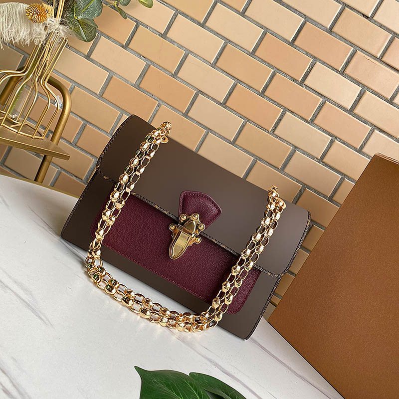 Luxurys Designers Bags luxurys designers bags Designers Womens Handbags Purses with box and dust
Luxurys Designers Bags luxurys designers bags Designers Womens Handbags Purses with box and dust