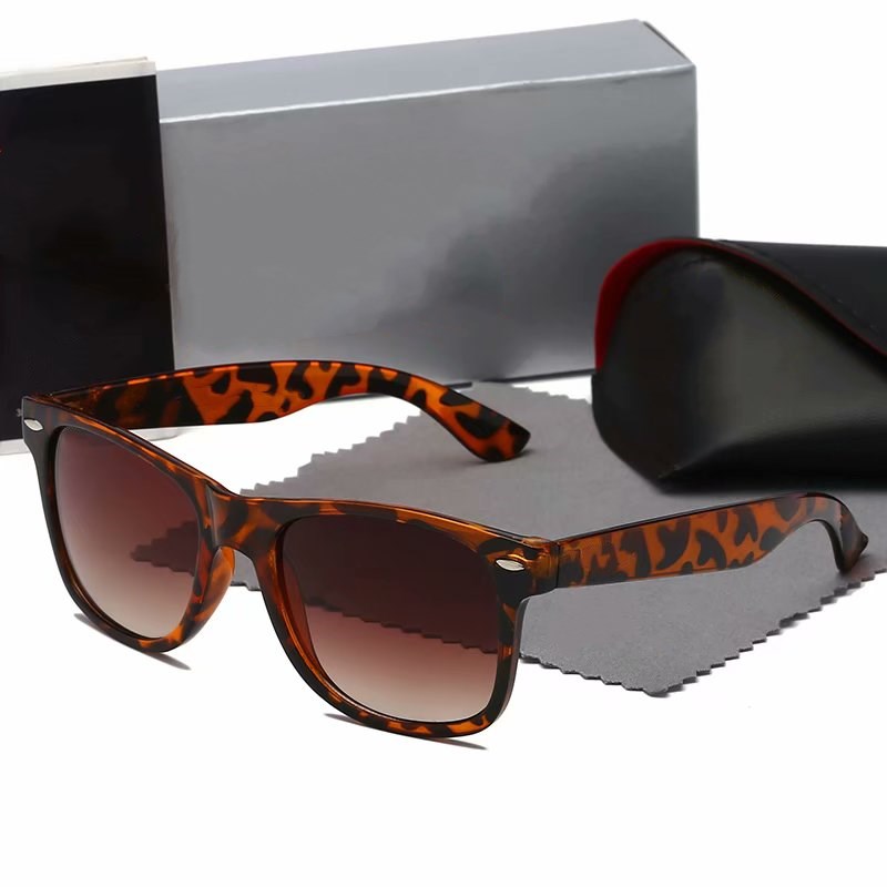 2021 designer sunglasses top quality aviation pilot sun glasses for men women with black or brown leather case, cloth, and retail 2140, White;black
2021 designer sunglasses top quality aviation pilot sun glasses for men women with black or brown leather case, cloth, and retail 2140, White;black