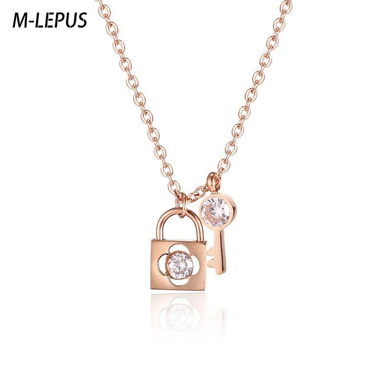 Key Lock Pendant Necklace Titanium Stainless Steel Inlaid Zircon Necklace Trendy Fashion Girl Party Birthday Gift
Key Lock Pendant Necklace Titanium Stainless Steel Inlaid Zircon Necklace Trendy Fashion Girl Party Birthday Gift