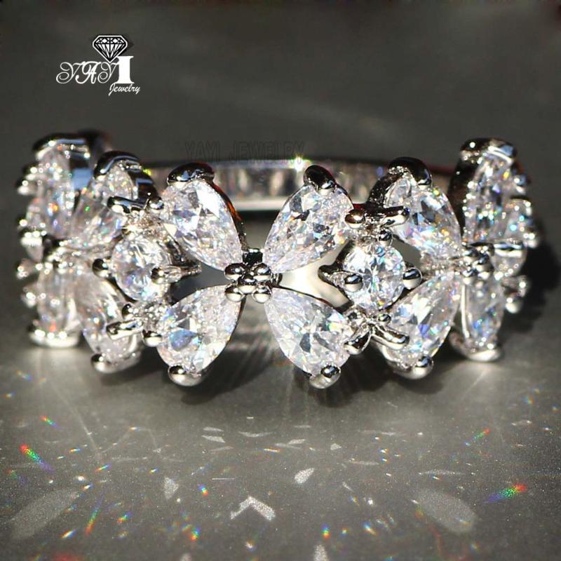 YaYI Jewelry Fashion Princess Cut 4.3 CT White Zircon Silver Color Engagement Rings wedding Heart Rings Party Gifts 
YaYI Jewelry Fashion Princess Cut 4.3 CT White Zircon Silver Color Engagement Rings wedding Heart Rings Party Gifts
