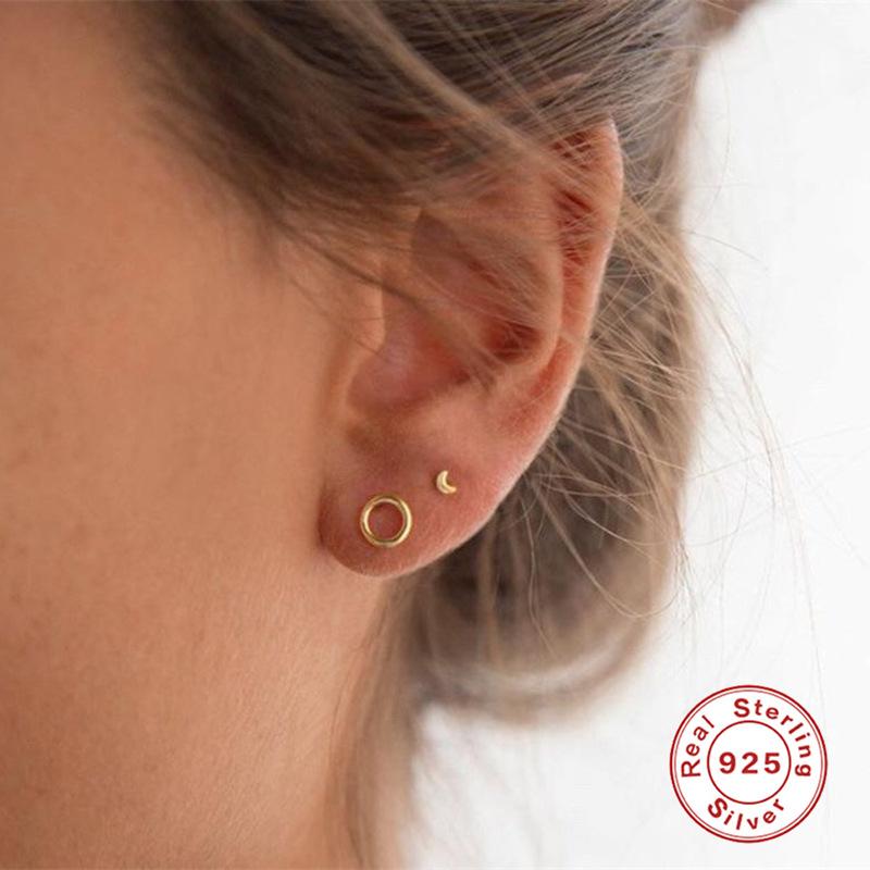 Delicate 925 Sterling Silver Stud Earrings for Women Small Round Circle Earrings 2020 Lady Girl Korean Earings Gifts
Delicate 925 Sterling Silver Stud Earrings for Women Small Round Circle Earrings 2020 Lady Girl Korean Earings Gifts