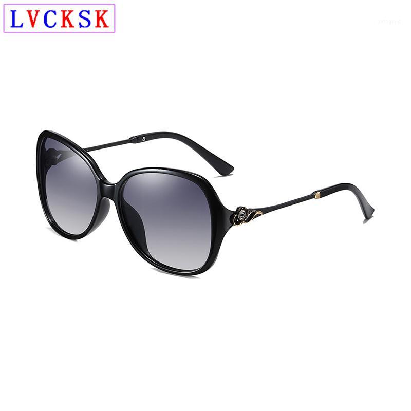 Sunglasses Fashion Women Polarized Female Diamond Gradient/Pochromic Lens Shade Sun Spectacles Travel Driving Glasses N51
Sunglasses Fashion Women Polarized Female Diamond Gradient/Pochromic Lens Shade Sun Spectacles Travel Driving Glasses N51