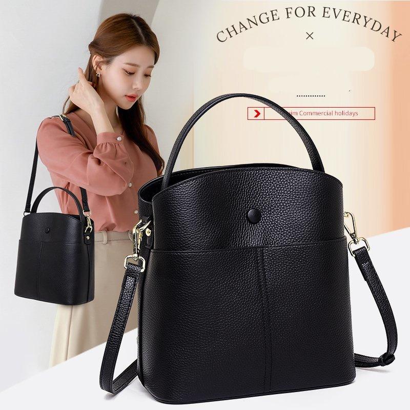 Natural Genuine Leather handbags head layer cowhide litchi grain women bags fashion Portable shoulder messenger bags Brand, Black
Natural Genuine Leather handbags head layer cowhide litchi grain women bags fashion Portable shoulder messenger bags Brand, Black