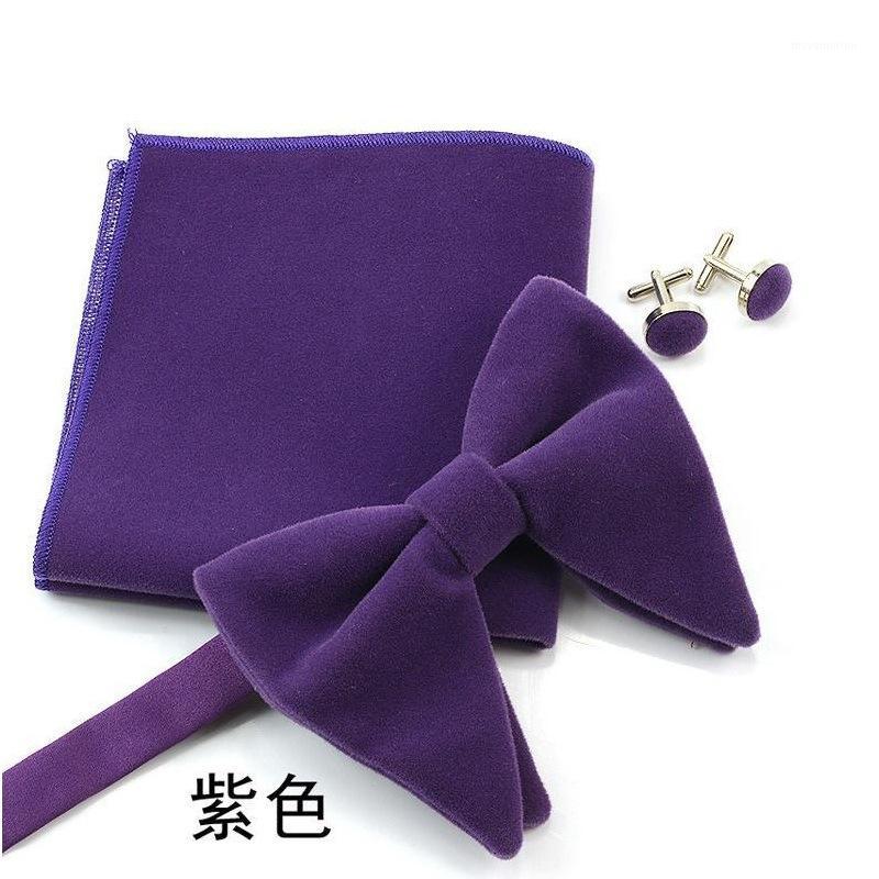 12x10CM Large Bow Tie Set Men's Flannel Velvet British Solid Color Pocket Towel Cufflinks Oversized Bowtie Three-Piece Sets1
12x10CM Large Bow Tie Set Men's Flannel Velvet British Solid Color Pocket Towel Cufflinks Oversized Bowtie Three-Piece Sets1