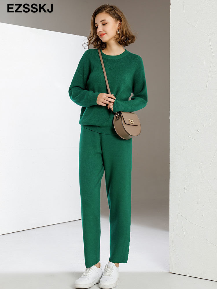 EZSSKJ 2 Pieces sweater Set Women Tracksuit o-neck Sweater + loose Trousers CHIC Pullover Sweater+ Knitted Carrot pants 220315