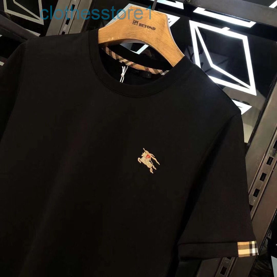 Brand bbr clothes 2022 Europe station short sleeve t-shirt men's Wh clothes letter light fashion mercerized cotton lovers versatile handsome, Quiet white
Brand bbr clothes 2022 Europe station short sleeve t-shirt men's Wh clothes letter light fashion mercerized cotton lovers versatile handsome, Quiet white