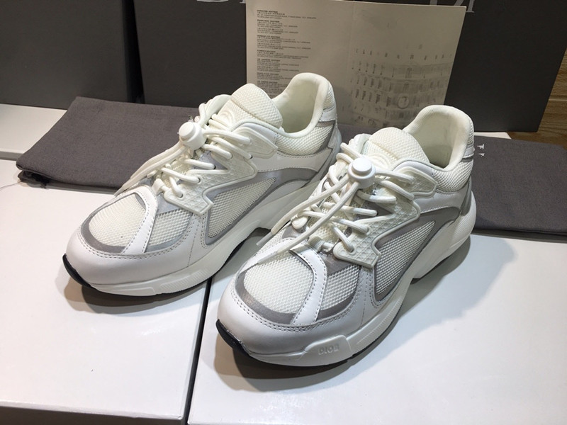 Casual Shoes Clear Sole Mens Womens Platform Sneaker Leather Trainer Crystal Bottom Chaussures Triple Espadrilles xt190421
Casual Shoes Clear Sole Mens Womens Platform Sneaker Leather Trainer Crystal Bottom Chaussures Triple Espadrilles xt190421