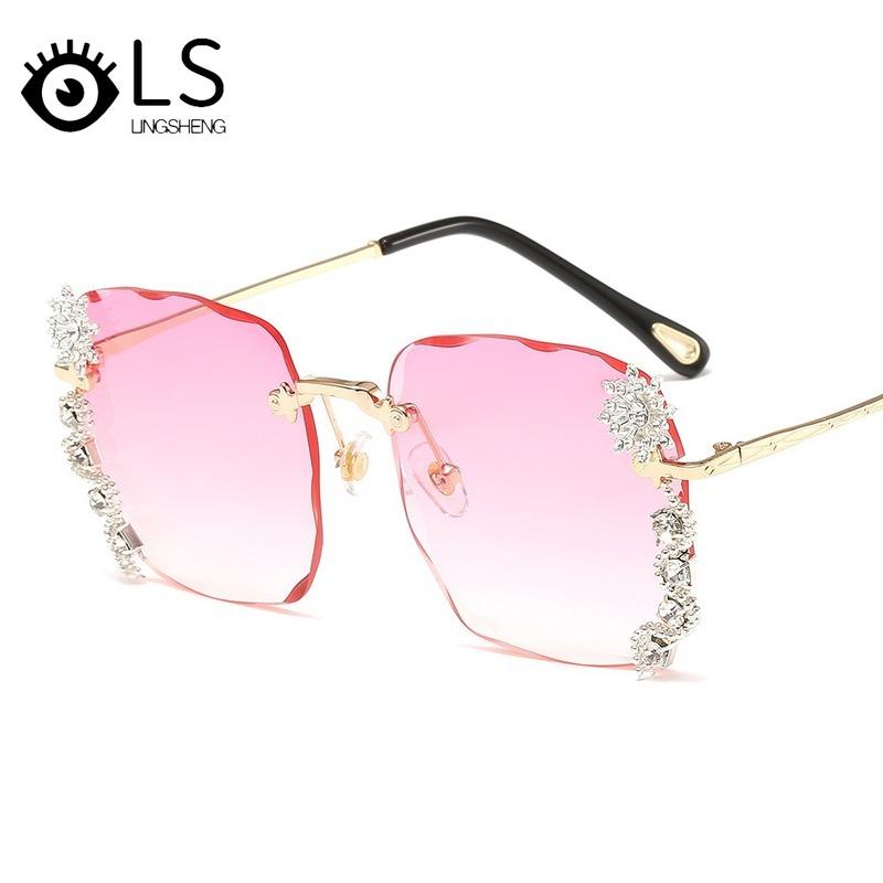 LS Wholesale Female Square Shades Fashion High End Women's Sunglasses 2021 New Wave Cut Edge Gradient Sunglasses YG050
LS Wholesale Female Square Shades Fashion High End Women's Sunglasses 2021 New Wave Cut Edge Gradient Sunglasses YG050