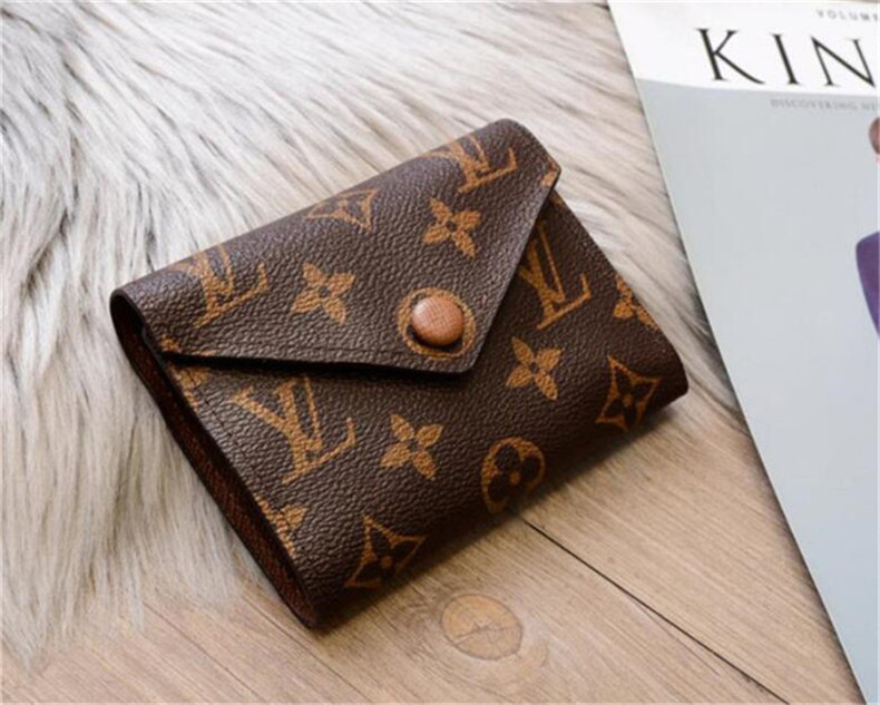 2021 Famous women bag classical high quality women handbag shoulder tote bags Handbag Purse Wallet hot @08, Red;black
2021 Famous women bag classical high quality women handbag shoulder tote bags Handbag Purse Wallet hot @08, Red;black