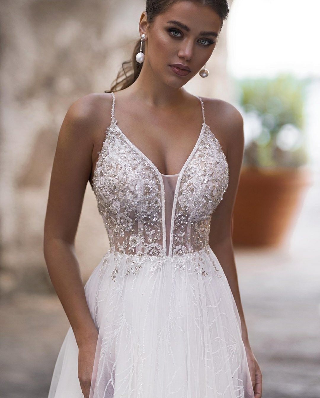 2020 Bohemian A Line Wedding Dresses Bridal Gowns Spaghetti Straps Lace Beaded Floor Length vestido de novia Plus Size Wedding Dress