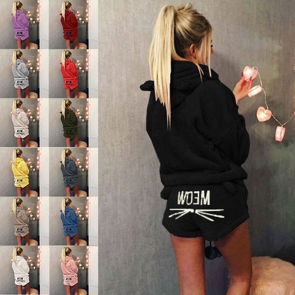 Winter Solid Color Women's Soft Flannel Cute Sweet Cat Ears Hoodie and Shorts Two-piece Pajamas New Fashion Ladies Warm Hooded Pajamas, Purple
Winter Solid Color Women's Soft Flannel Cute Sweet Cat Ears Hoodie and Shorts Two-piece Pajamas New Fashion Ladies Warm Hooded Pajamas, Purple
