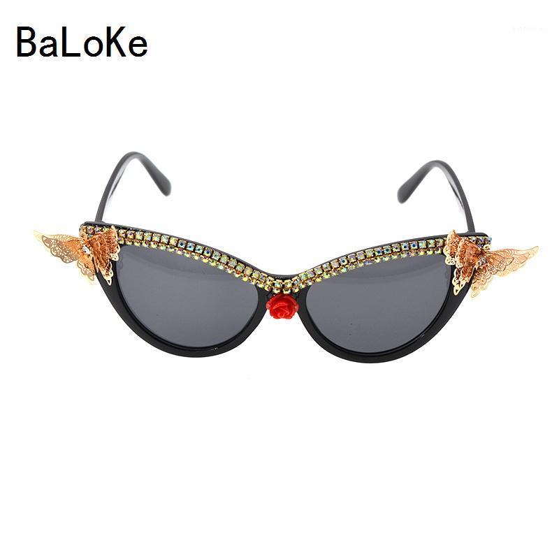 Baroque Steampunk Sunglasses Black Frame Metal Flower Round Sun Glasses Woman Party/Summer Beach Outdoor Casual Decoration1
Baroque Steampunk Sunglasses Black Frame Metal Flower Round Sun Glasses Woman Party/Summer Beach Outdoor Casual Decoration1