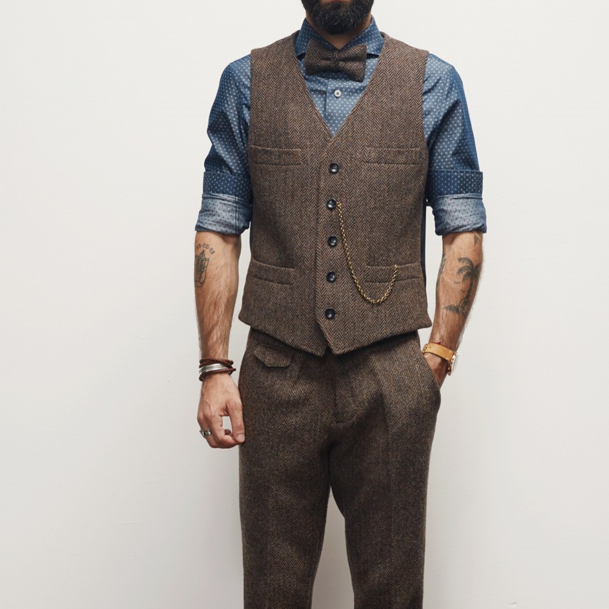 2021 Classic Gray Groom Vests Wool Groomsmen Vest Slim Fit Mens Dress Suit Vest Prom Dinner Party Wedding Attire Waistcoat Custom Made