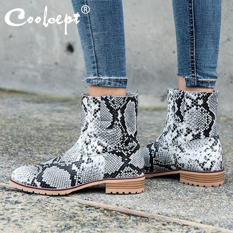 Coolcept Women Flats Boots Snake Print Warm Winter Shoes Women Thick Fur Ankle Botas Simple Ladies Footwear Size 33-46, Black
Coolcept Women Flats Boots Snake Print Warm Winter Shoes Women Thick Fur Ankle Botas Simple Ladies Footwear Size 33-46, Black