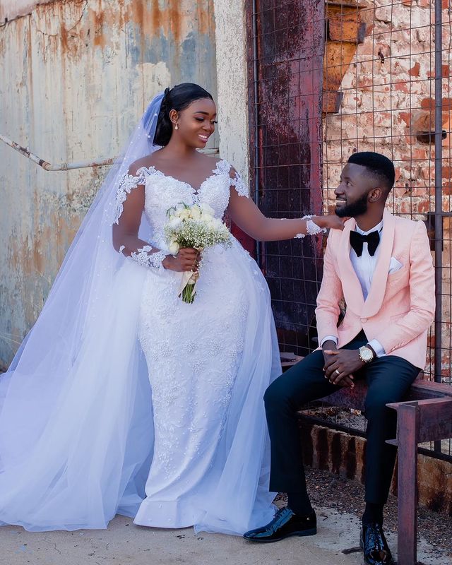 Plus Size South African Mermaid Wedding Dresses With Detachable Train Pearls Beading Top Lace Full Sleeve Bridal Gowns