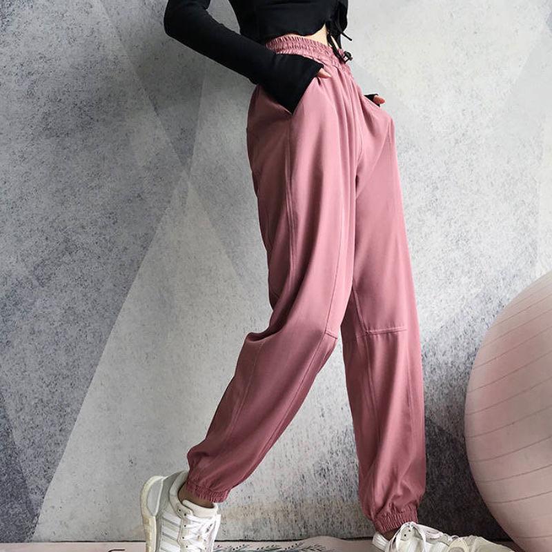 2020 new sports pants female loose trousers beam feet running casual high waist trousers fitness exercise dance yoga pants, Black
2020 new sports pants female loose trousers beam feet running casual high waist trousers fitness exercise dance yoga pants, Black