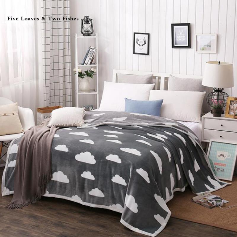 Popular New years bedding winter sheets Soft high quality Flannel Blankets chunky knit blanket sofa Throws any time Warm sheets
Popular New years bedding winter sheets Soft high quality Flannel Blankets chunky knit blanket sofa Throws any time Warm sheets