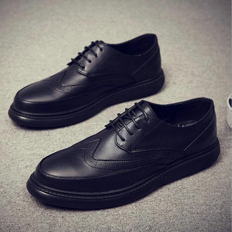 Fashion Men Wedding Shoes Footwear Men Dress Shoes 2020 New Brand Men's Business Italian Style oxfords 2020, Brown
Fashion Men Wedding Shoes Footwear Men Dress Shoes 2020 New Brand Men's Business Italian Style oxfords 2020, Brown
