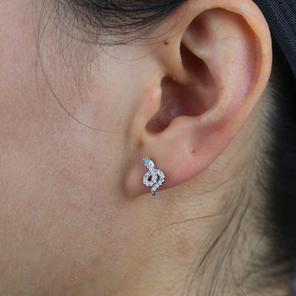 new arrived 100 silver fine snake stud earring with cz paved mini 925 sterling silver tiny animals cute stud wedding earring drop ship