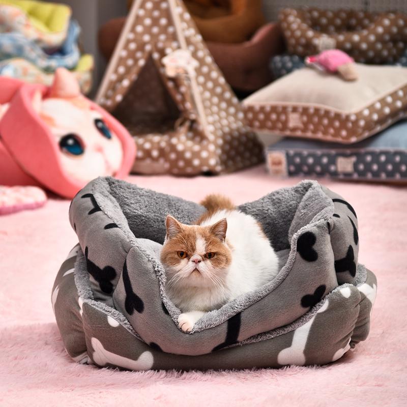 Pet Dog Cat Bed for Winter House Sofa Bone Pattern Warming Cushion Super Soft Cozy Puppy Kitten Cushion for Dog Cat Pet Supplies, Gw0072-h
Pet Dog Cat Bed for Winter House Sofa Bone Pattern Warming Cushion Super Soft Cozy Puppy Kitten Cushion for Dog Cat Pet Supplies, Gw0072-h
