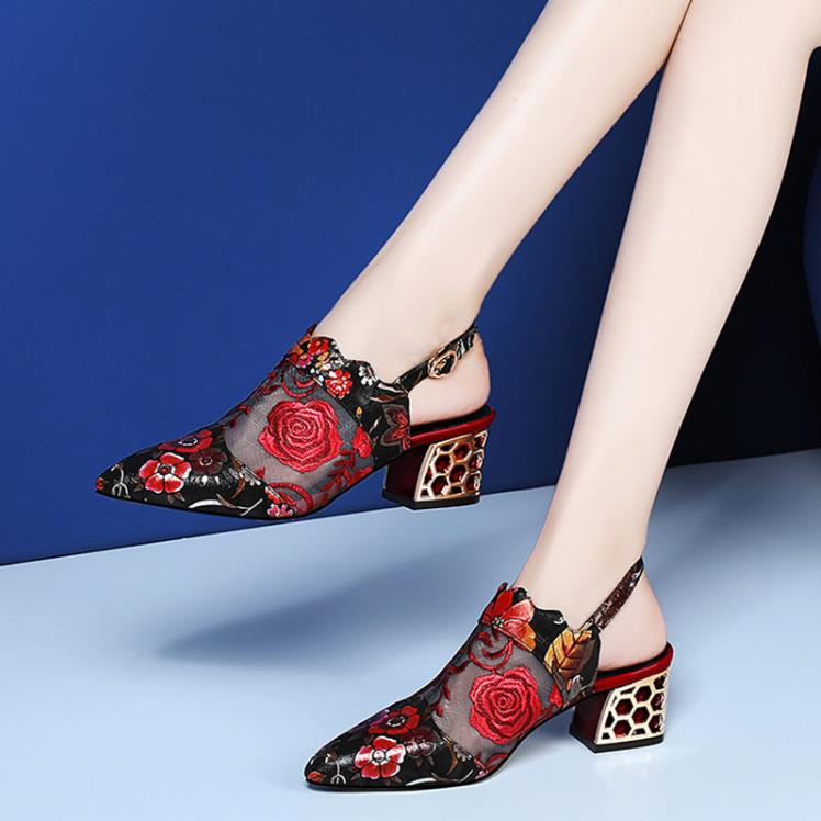 2020 High Heels Sandals Woman Mesh Summer Shoes Women Pumps Pointed toe Ankle Buckle Strap Ethnic Embroidery Flower Handmade, Red
2020 High Heels Sandals Woman Mesh Summer Shoes Women Pumps Pointed toe Ankle Buckle Strap Ethnic Embroidery Flower Handmade, Red