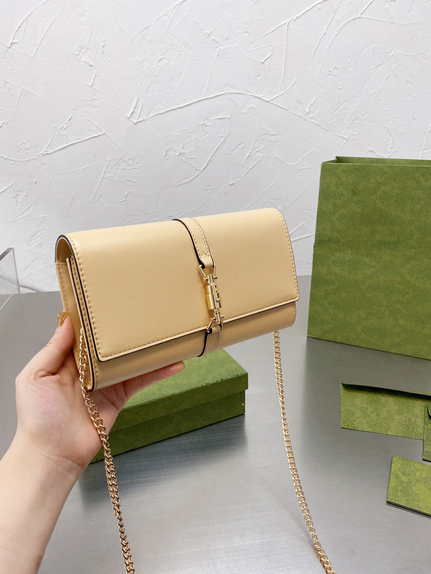 Top Quality Ladies Brand shopping bag double G designers letter mother handbag Fashion handbags shoulder small square Bags tote cossbody clutch wallet Leather 1995, Customize
Top Quality Ladies Brand shopping bag double G designers letter mother handbag Fashion handbags shoulder small square Bags tote cossbody clutch wallet Leather 1995, Customize