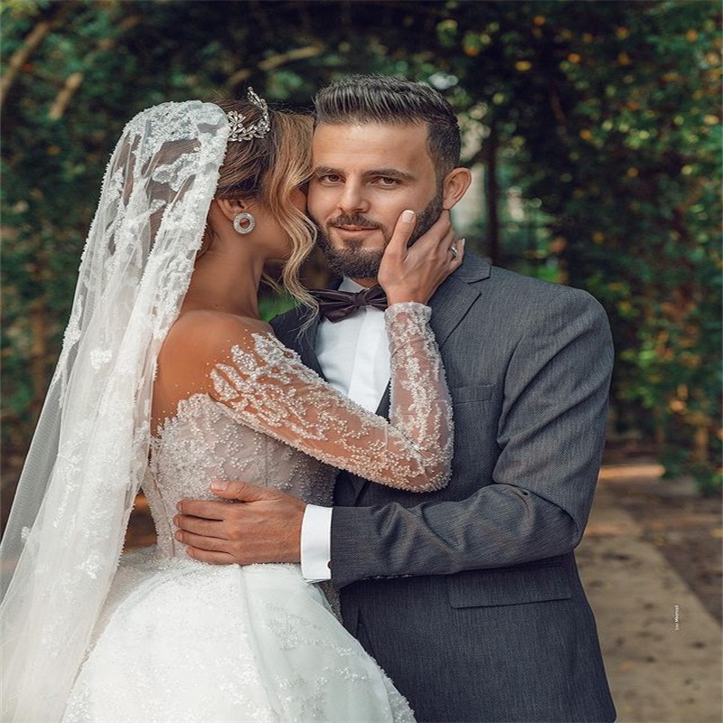 Luxury Beads Mermaid Wedding Dress With Detachable Train Full Lace Long Sleeve Robe De Mariée Sweep Train Church Gorgeous Bridal Gowns