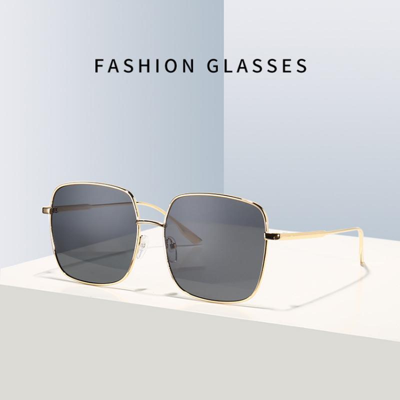 Sunglasses 2021 Luxury Square Women Brand Designer Retro Alloy Frame Big Sun Glasses Vintage Male Oculos Feminino1
Sunglasses 2021 Luxury Square Women Brand Designer Retro Alloy Frame Big Sun Glasses Vintage Male Oculos Feminino1