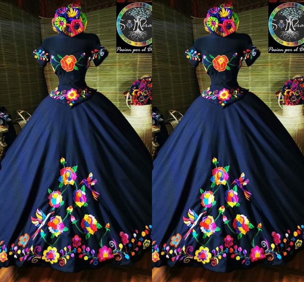 2021 Fashion Charro Mexico Quinceanera Dresses Navy Blue Embroidered Off The Shoulder Satin Corset Back Sweet 15 Girls Prom Dress Custom, Sage
2021 Fashion Charro Mexico Quinceanera Dresses Navy Blue Embroidered Off The Shoulder Satin Corset Back Sweet 15 Girls Prom Dress Custom, Sage