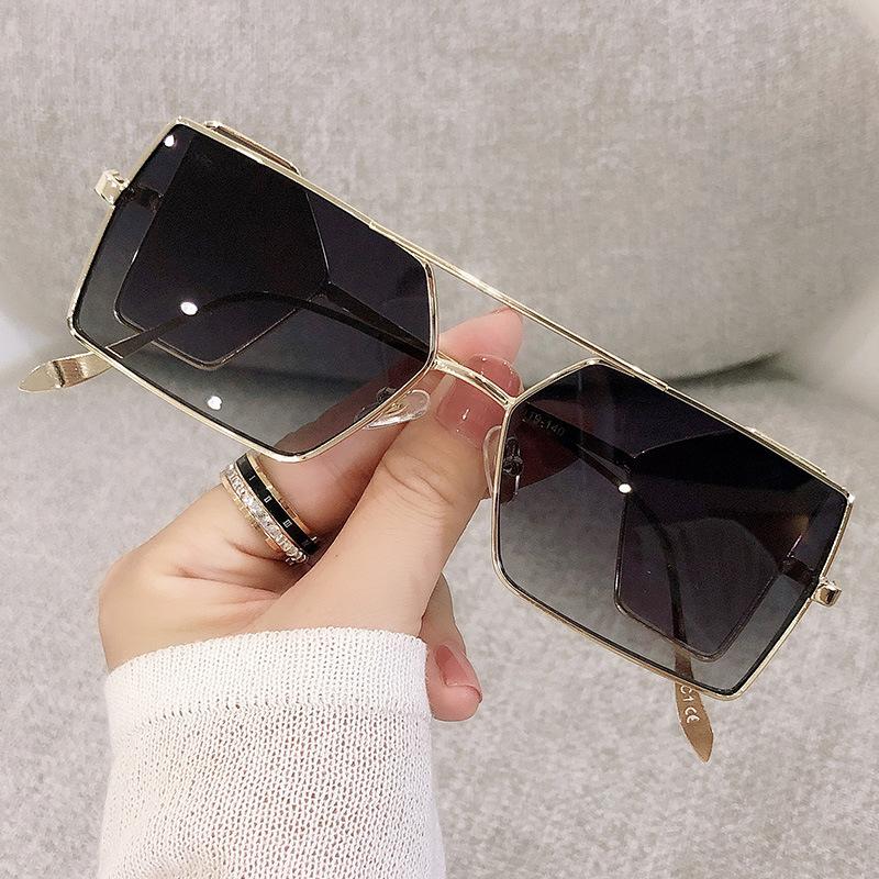 Classic Fashion Square Sunglasses Men Women Vintage Metal Rectangle Sun Glasses Gradient Sexy Lady Shades UV400
Classic Fashion Square Sunglasses Men Women Vintage Metal Rectangle Sun Glasses Gradient Sexy Lady Shades UV400