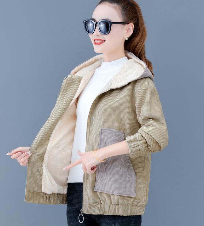 2021 spring and autumn winter with New style fashion Long sleeve Women's corduroy Jacket coat@580, Beige
2021 spring and autumn winter with New style fashion Long sleeve Women's corduroy Jacket coat@580, Beige