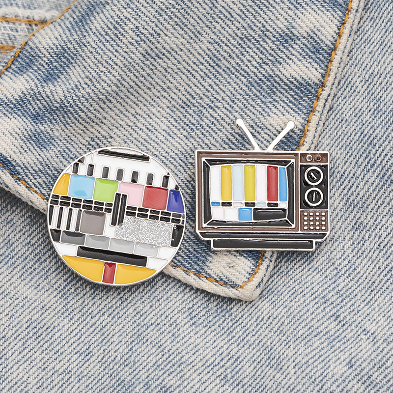 Cartoon TV Set Shaped Brooch Pins Enamel Funny Metal Brooches for Girls Gift Jewelry Button Collar Badges Bag Clothes Denim Shirt Pin
Cartoon TV Set Shaped Brooch Pins Enamel Funny Metal Brooches for Girls Gift Jewelry Button Collar Badges Bag Clothes Denim Shirt Pin
