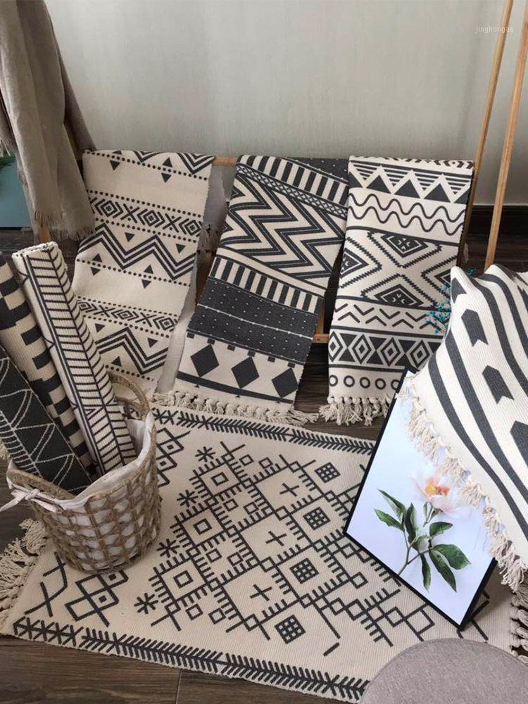 Retro Cotton and Linen Tassel Woven Carpet Floor Mat Sofa Living Room Bedroom Rug Cotton Tassels Yarn Dyed Bedspread Tapestry1, Thread color 5
Retro Cotton and Linen Tassel Woven Carpet Floor Mat Sofa Living Room Bedroom Rug Cotton Tassels Yarn Dyed Bedspread Tapestry1, Thread color 5