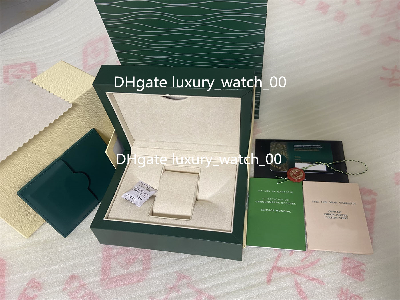 

Luxury high quality watch box super AAA + original wooden dark green gift box Rolex watch boxes 0.8kg card brochure certificate handbag label watch accessories-2