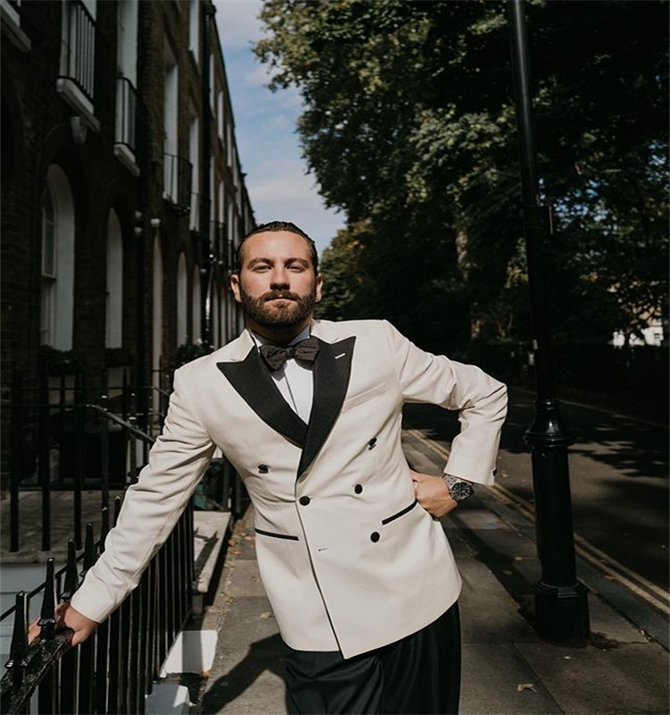 2-piece Mens Suits Black And White Groom Tuxedos Handsome Lapel Bridegroom Wedding Suit Formal Wear Best Mens Suit For Wedding