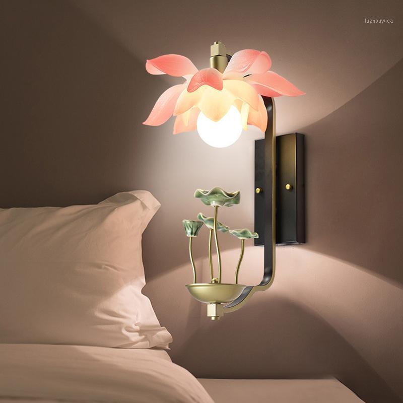 Creative Living Room Wall Lamp Chinese Restaurant House Wall Light Porch Aisle Staircase Light Bedroom Mirror Classical Lamp1
Creative Living Room Wall Lamp Chinese Restaurant House Wall Light Porch Aisle Staircase Light Bedroom Mirror Classical Lamp1